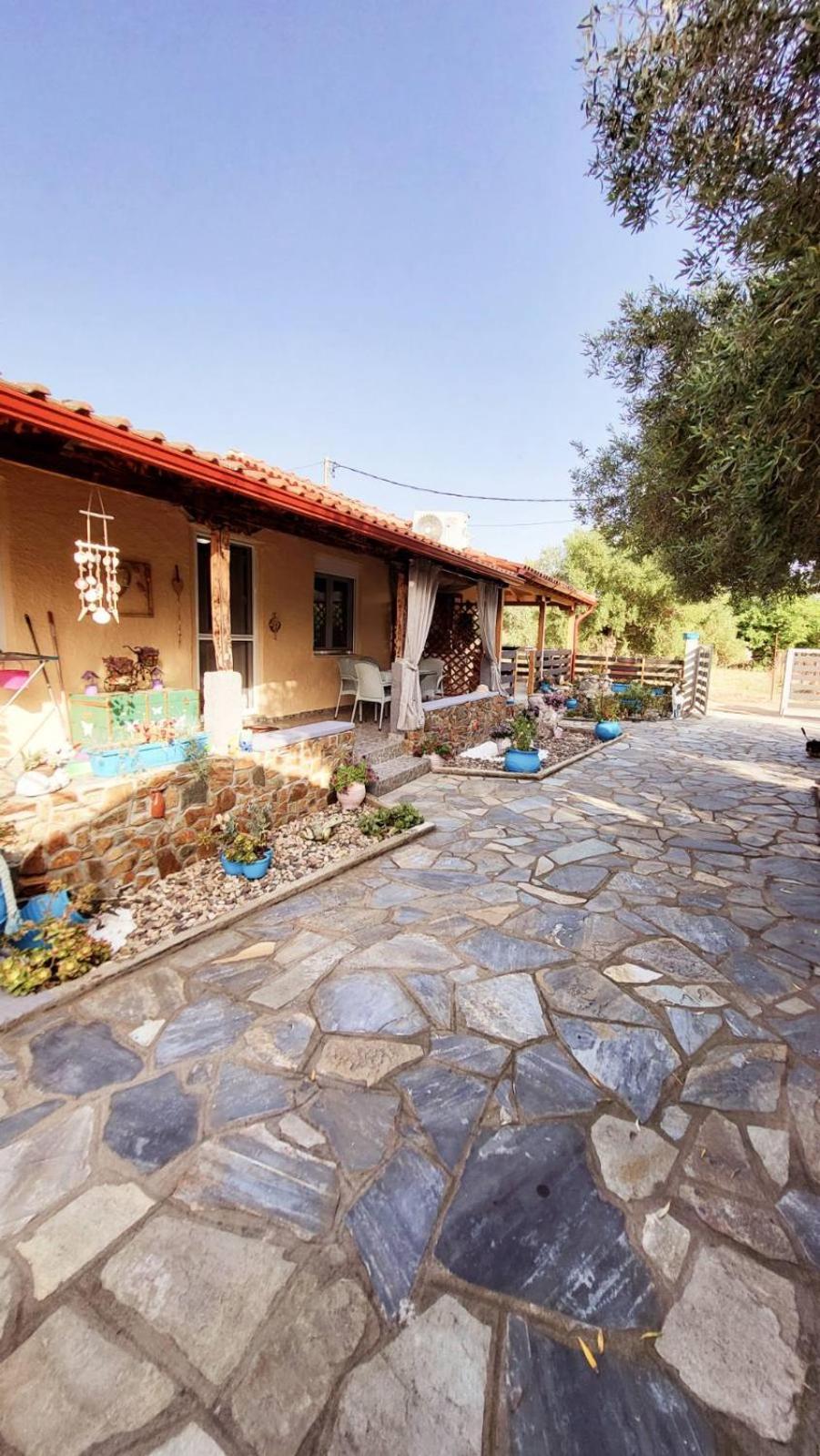 Housebutterfly Apartment Toroni Bagian luar foto